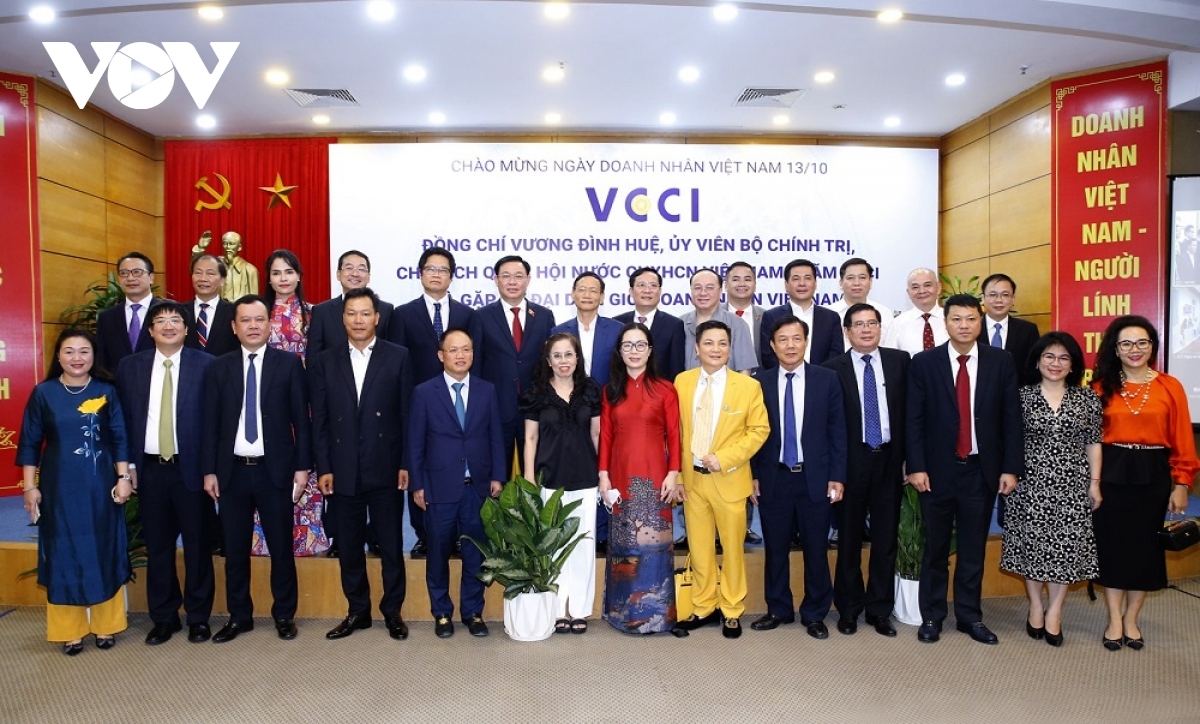 Đại dịch Covid-19 thêm một lần thử thách cộng đồng doanh nghiệp Việt